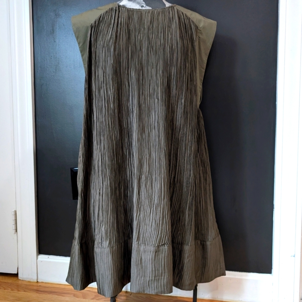 Anthropologie Green Pleated Dress (S)